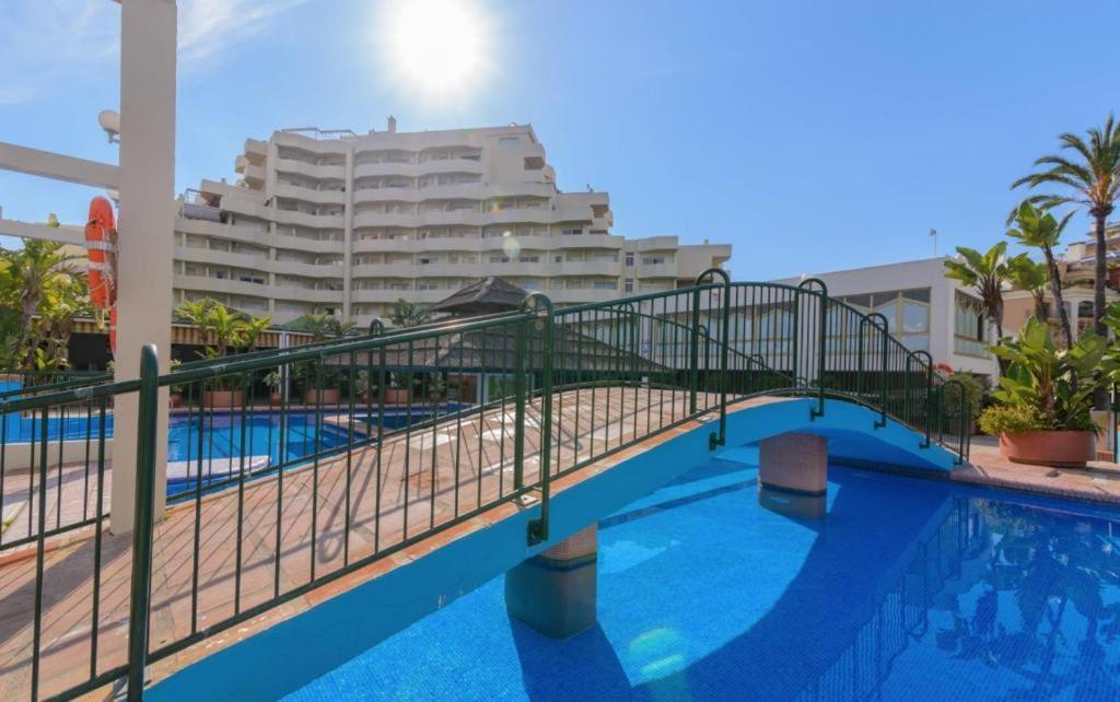 Appartment Totally Upgraded At Benal Beach Benalmádena Exterior photo
