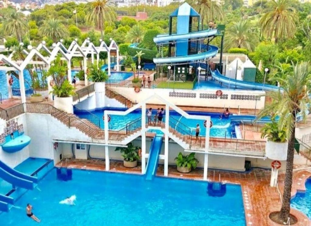Appartment Totally Upgraded At Benal Beach Benalmádena Exterior photo