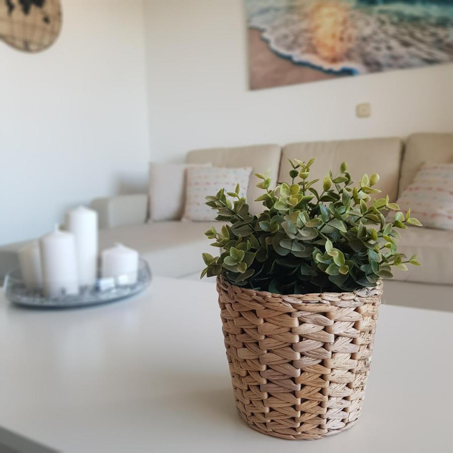 Appartment Totally Upgraded At Benal Beach Benalmádena Exterior photo