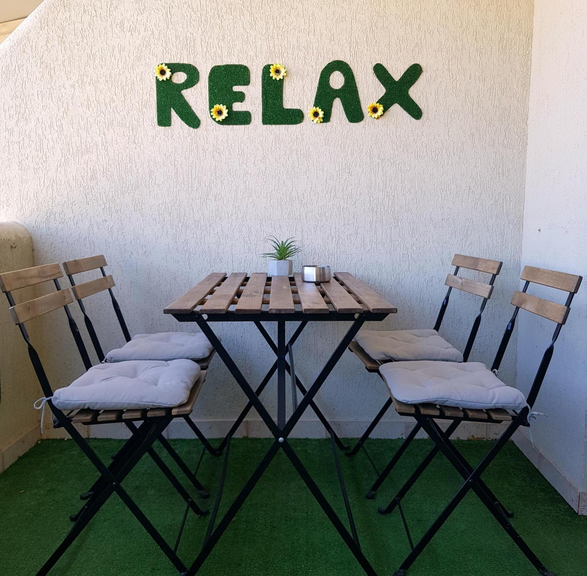 Appartment Totally Upgraded At Benal Beach Benalmádena Exterior photo